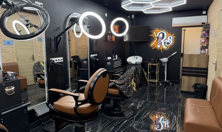 R Barber  : Coiffeur à Épinay-sur-Seine
