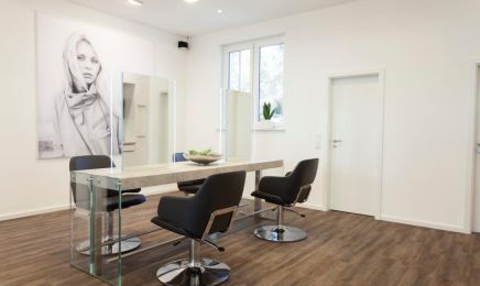 Haareszeiten - Olpe: Kosmetikstudio in Olpe