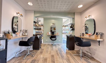 Finest Hair : Coiffeur à Venelles