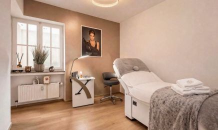 Sherry Skin Atelier (bei JessMary): Kosmetikstudio in Köln