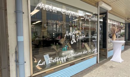 Friseur Antoine & Paola moda capelli: Kosmetikstudio in Karlsruhe