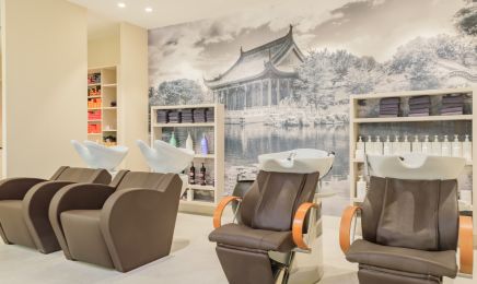 Jade morgan  : Coiffeur à Talant
