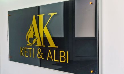 Studio Keti Albi: Kosmetikstudio in Stuttgart