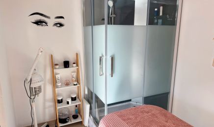 Escale Beauté & Cil’Nails By Lili : Manucure à Pignans