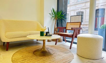 Maison LĀL : Institut de beauté à Paris