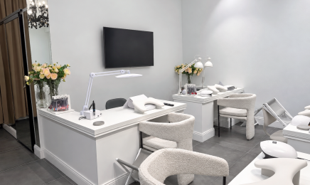 Yaffa Maison de beauté - Exclusivement Féminin  : Manucure à Nice
