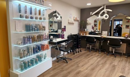 Au Peigne d'Or : Coiffeur à Mortagne-au-Perche