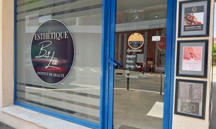 Esthétique by Léa  : Manucure à Istres