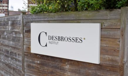 Cdesbrosses institut : Coiffeur à Linselles