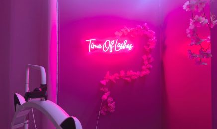 Time of Lashes : Coiffeur à Maurepas