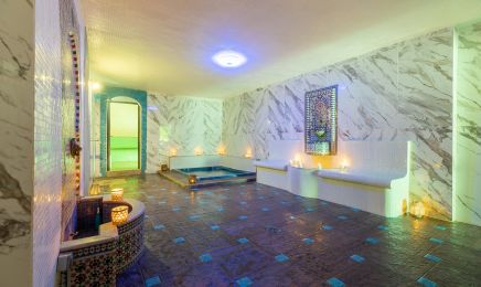 Les Bains de Cléopâtre : Spa à Saint-Raphaël