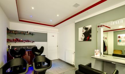 Revolution Hair : Coiffeur à Roncq