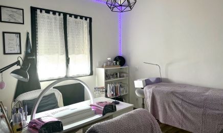 Alcira - Beauté des mains et du regard  : Institut de beauté à Générac