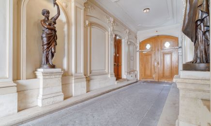 Lyrina Beauty : Institut de beauté à Paris
