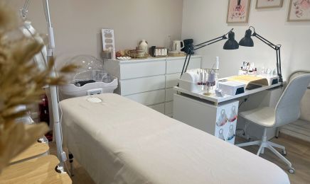 Cocoon nails - Institut de Manucure - Head Spa, Extension Cils & Blanchiment : Manucure à Gauciel