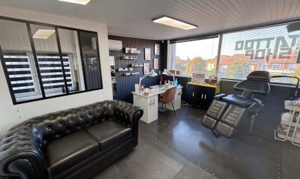 L'atelier de J - Ongles & regard : Manucure à Aucamville