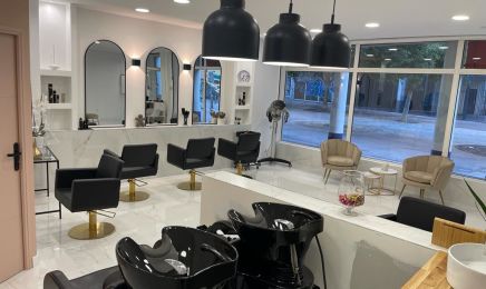 BLUSH Concept (ancien Mya Coiffure) : Manucure à Marseille
