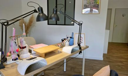 Institut Alùna : Manucure à Chambray-lès-Tours