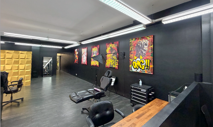 Lakimii Freiburg : Tattoo-Künstler in Freiburg im Breisgau