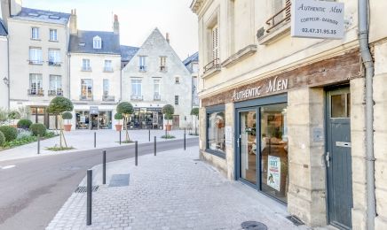 Authentic Men Châteauneuf : Barbier à Tours