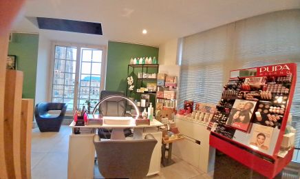 Luna Nail - Salon Design Room : Manucure à Metz