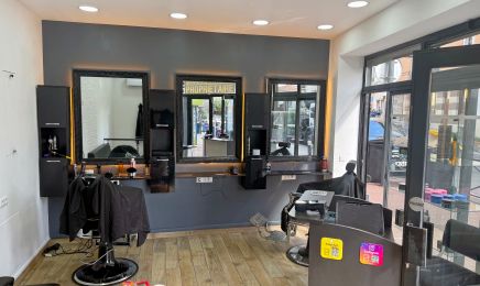 O'Pti Four Paris ( Kill'R) : Coiffeur à Fontenay-sous-Bois