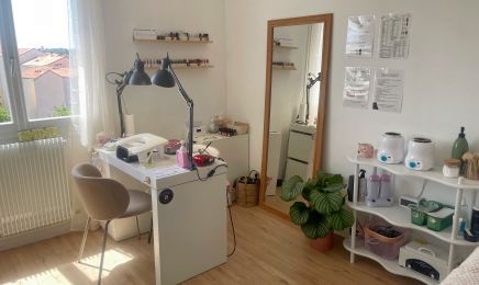Divalya : Manucure à Cholet