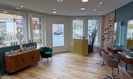 Signé Greg : Coiffeur à Wormhout