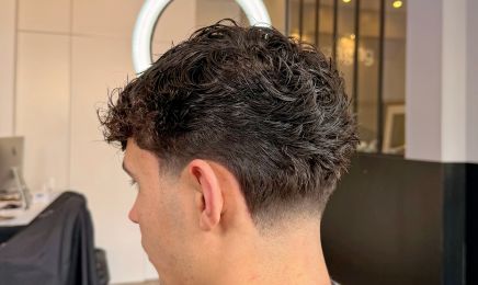 KLEAN Barbershop Braids & Locks : Barbier à Tigery