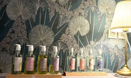 Yvalice | Salon de Beauté  : Manucure à Remouillé