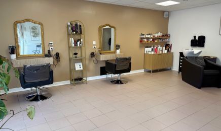 Salon 42 : Coiffeur à Donzère