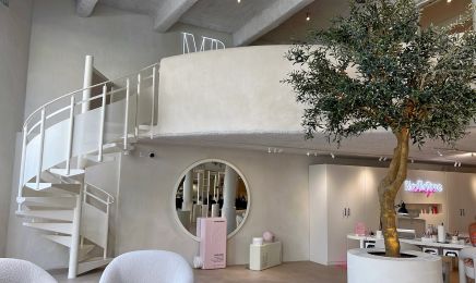 MB Artist - Experte beauté du regard : Coiffeur à Angoulême