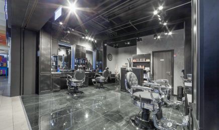 Barber One Centre Commercial Valentin : Barbier à École-Valentin