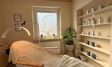 Aesthera Cosmetic: Kosmetikstudio in Nürnberg