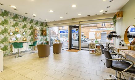 Coiffure à L'État Pur : Coiffeur à Harnes
