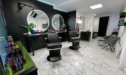 Black Studio  : Coiffeur à Parthenay