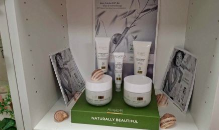 Le chalet d’Angel beauté & bien-être : Manucure à Raismes