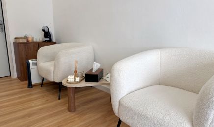 Maison Hoya : Manucure à Mèze