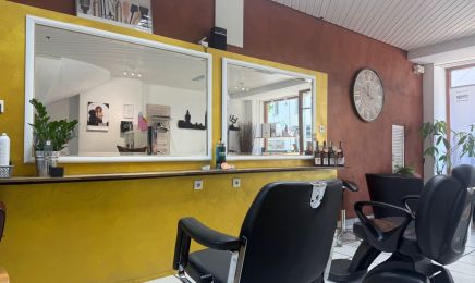 Haarstudio Beckmann: Friseur in Kreis