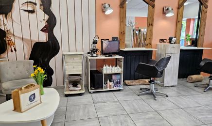 Rayonn'Hair - Coiffure Holistique  : Coiffeur à Sainte-Foy