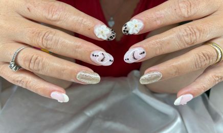 Ongles et Strass : Manucure à Aucaleuc
