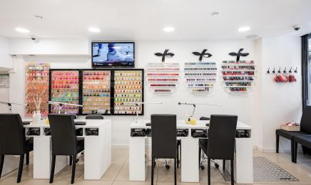 Oui Nails : Manucure à Paris