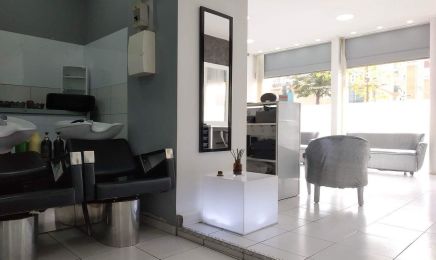 H&B Hair & Beauty : Manucure à Clichy