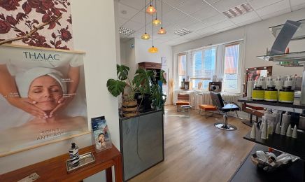 Beauté en Vie : Manucure à Commequiers