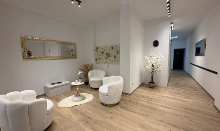YB Beauty : Institut de beauté à Hannut 