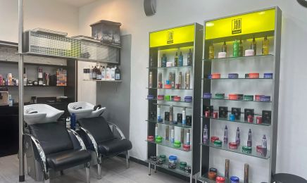 Jan Friseur: Friseur in Dresden