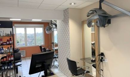 Style Color : Coiffeur à Mortain-Bocage