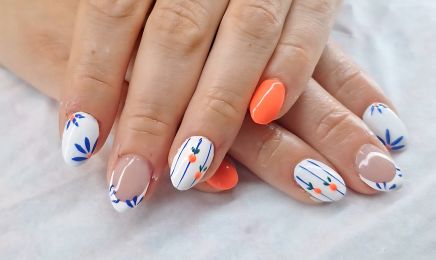 Ly Beauté : Manucure à Marly