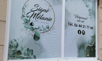 Signé Mélanie : Coiffeur à L'Hôpital