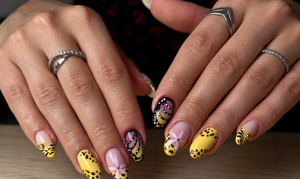 NAILS LAB, Rehaussement de cils - Browlift - Nail Art - Pose capsules  : Institut de beauté à Clouange